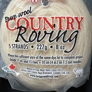 Briggs Litle Pure Wool Country Roving 5 Strands 227 g Cream 8 oz Made Canada NEW